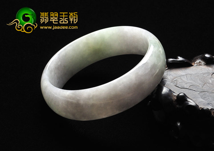 糯冰种三彩缅甸翡翠A货手镯（56.8mm）