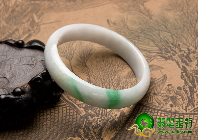 糯冰种飘翠缅甸翡翠A货手镯（58.5mm）