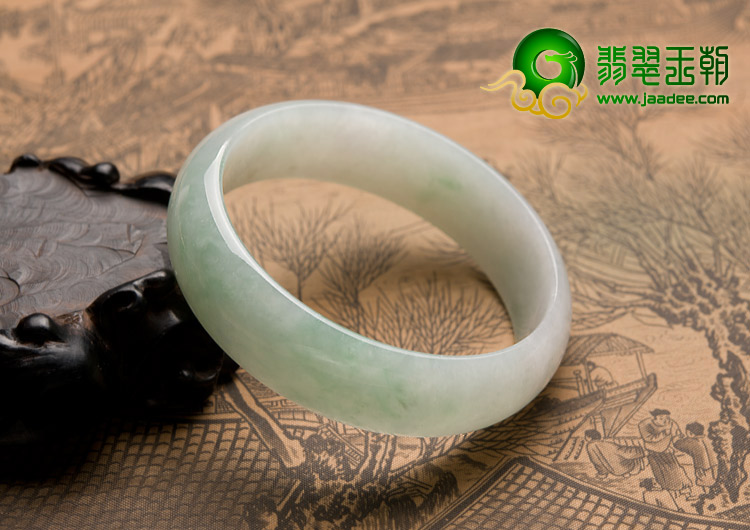 冰种略飘翠缅甸翡翠A货手镯（59mm）