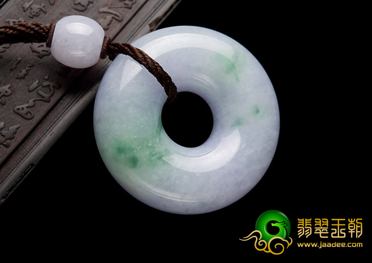 糯冰种春带彩缅甸翡翠A货平安扣挂件