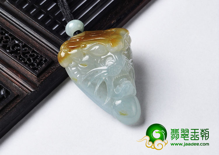 冰种晴水褐黄翡缅甸翡翠A货龙头挂件
