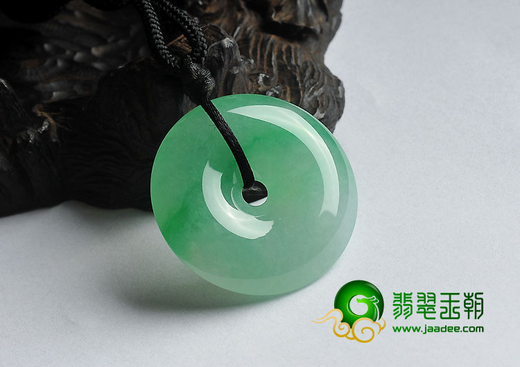 冰种飘翠缅甸翡翠A货平安扣挂件