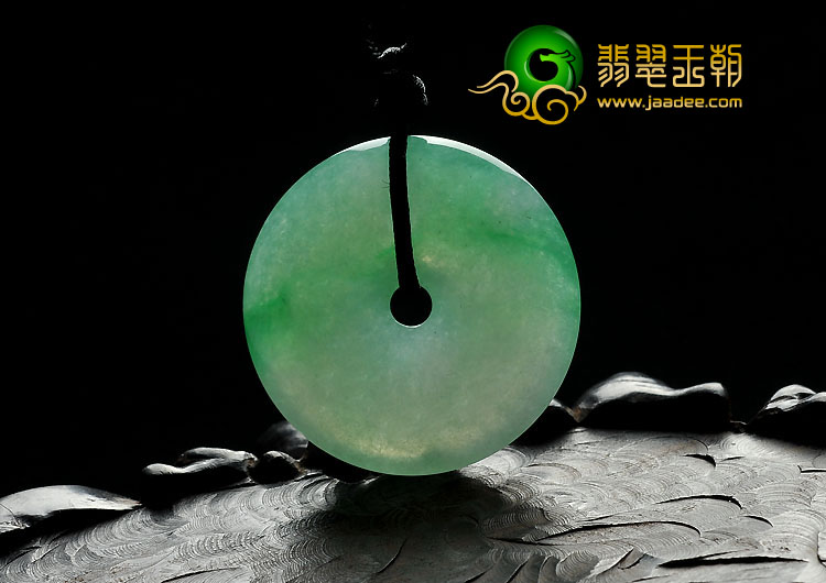 冰种飘翠缅甸翡翠A货平安扣挂件