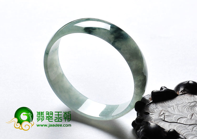 糯冰种飘花缅甸翡翠A货手镯（52.9mm）