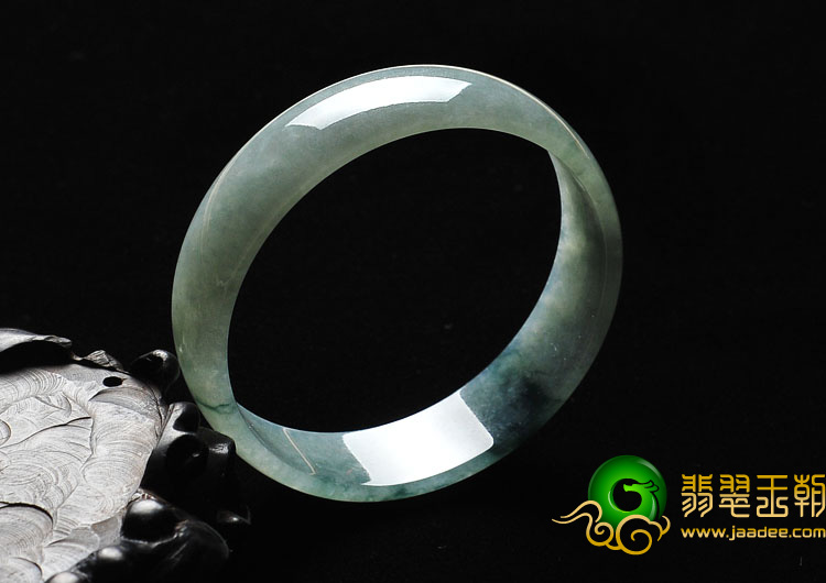 糯冰种飘花缅甸翡翠A货手镯（52.9mm）