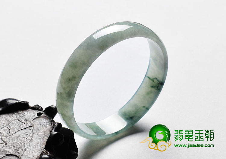 糯冰种飘花缅甸翡翠A货手镯（52.9mm）