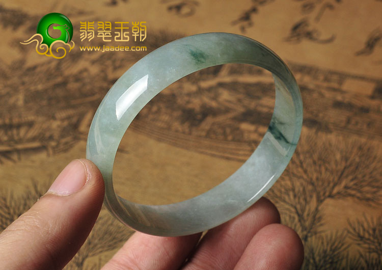 糯冰种飘花缅甸翡翠A货手镯（52.9mm）