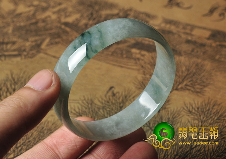 糯冰种飘花缅甸翡翠A货手镯（52.5mm）
