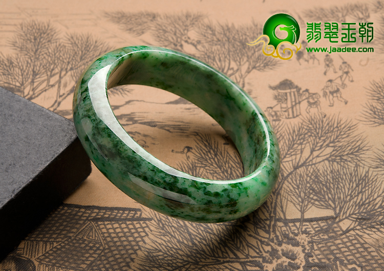 细糯种癣加绿缅甸翡翠A货手镯（53.1mm）