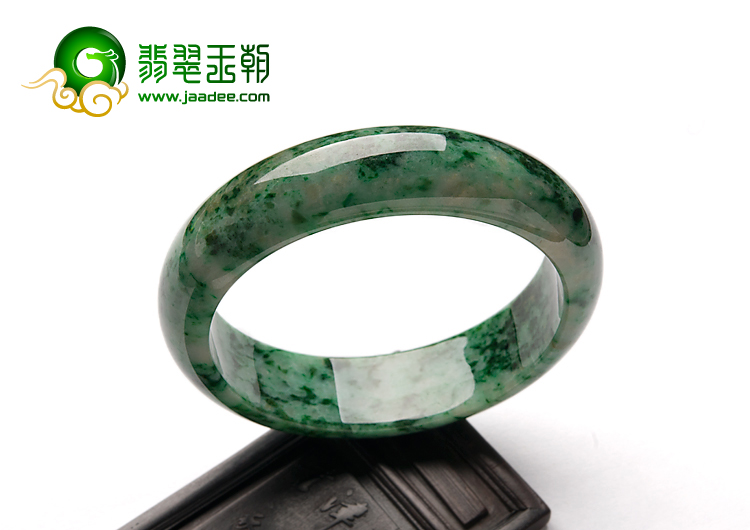 细糯种癣加绿缅甸翡翠A货手镯（58.9mm）