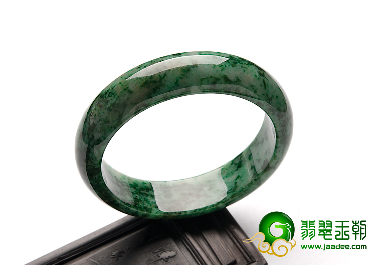 细糯种癣加绿缅甸翡翠A货手镯（58.9mm）