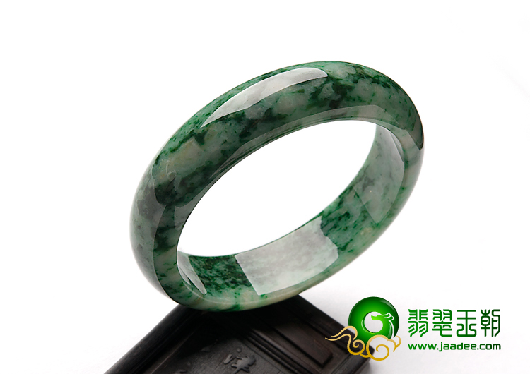 细糯种癣加绿缅甸翡翠A货手镯（58.9mm）