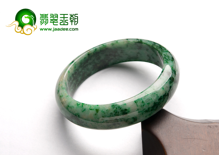 细糯种癣加绿缅甸翡翠A货手镯（58.9mm）