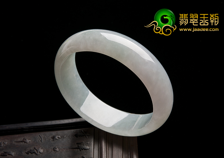 冰种晴水缅甸翡翠A货贵妃镯（53.5mm-48.2mm）