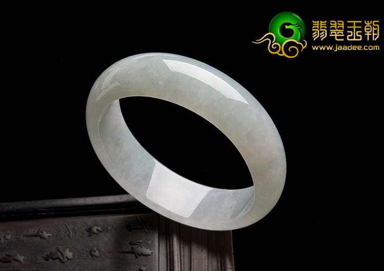 冰种晴水缅甸翡翠A货贵妃镯（53.5mm-48.2mm）