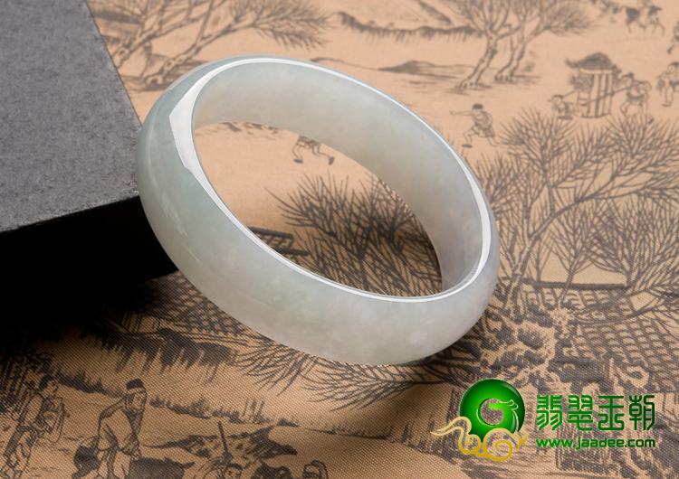冰种晴水缅甸翡翠A货贵妃镯（53.5mm-48.2mm）