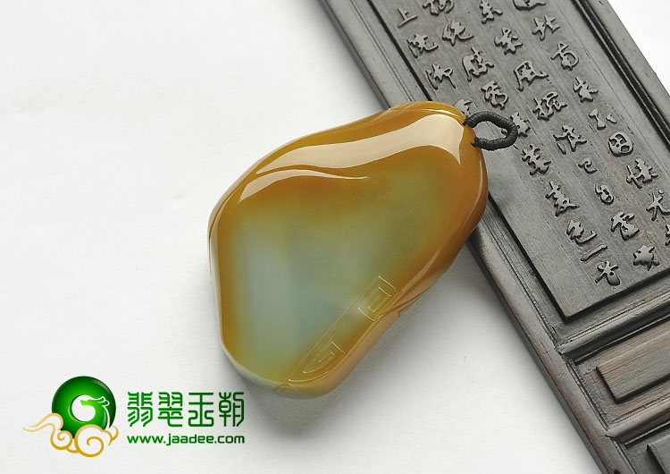 糯冰种晴水褐翡缅甸翡翠A货观音头挂件