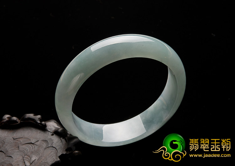 糯冰种晴水缅甸翡翠A货手镯（58.2mm）