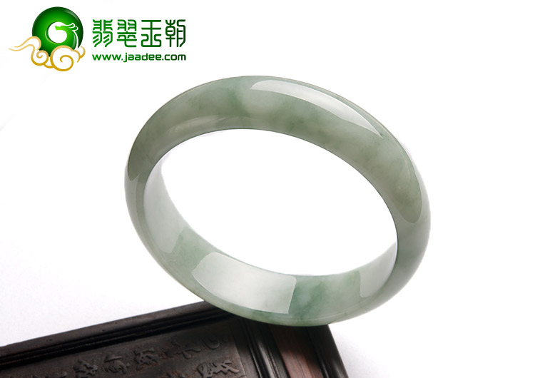 糯冰种飘花缅甸翡翠A货手镯（58mm）