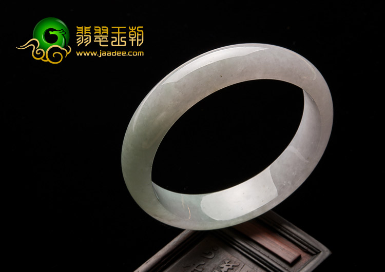 糯冰种晴水缅甸翡翠A货手镯（58.2mm）
