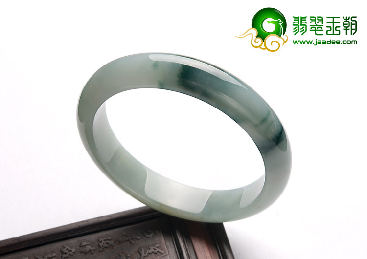 糯冰种飘花缅甸翡翠A货手镯（63.8mm）