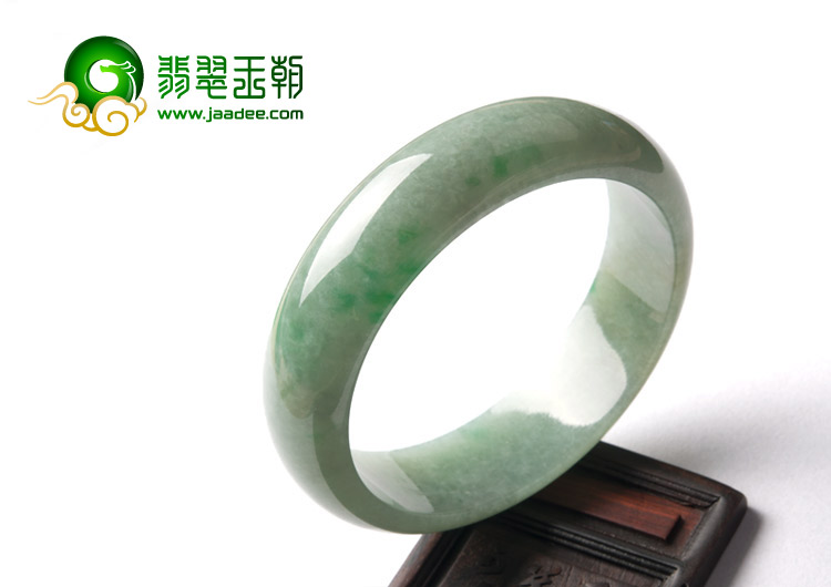 糯冰种飘翠缅甸翡翠A货手镯（59.5mm）