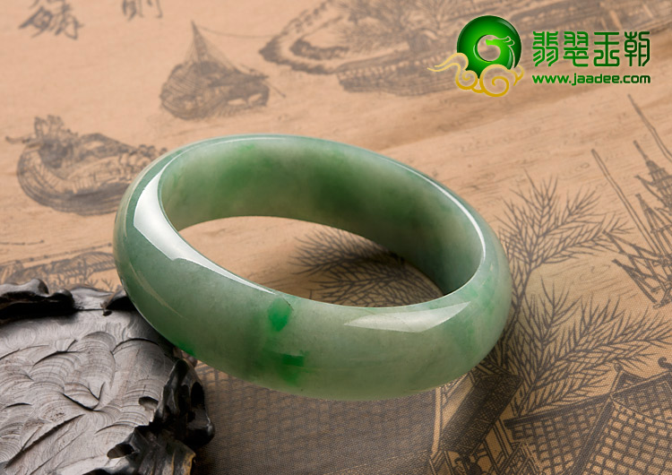 糯冰种飘翠缅甸翡翠A货手镯（57.1mm）