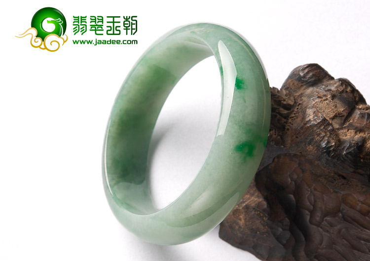 糯冰种飘翠缅甸翡翠A货手镯（57.1mm）