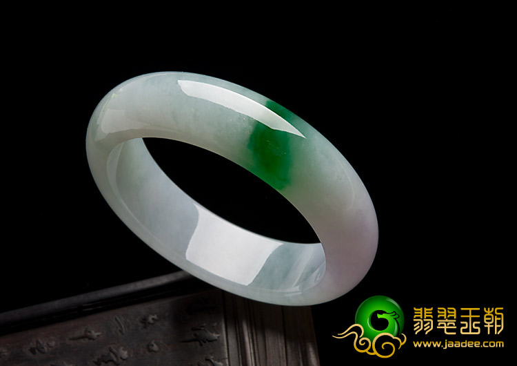 冰种春带彩缅甸翡翠A货手镯（57.7mm）