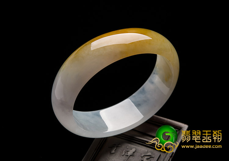 冰种黄翡缅甸翡翠A货贵妃镯（57.6-51.2mm）