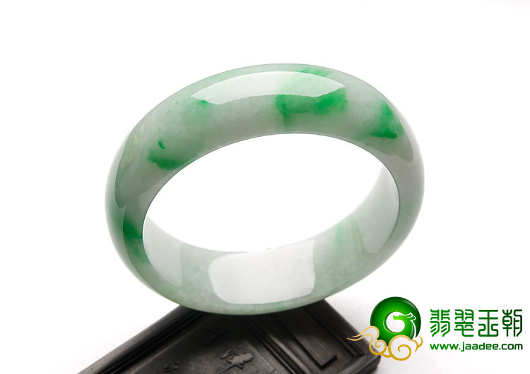 糯冰种飘翠缅甸翡翠A货手镯（60.3mm）
