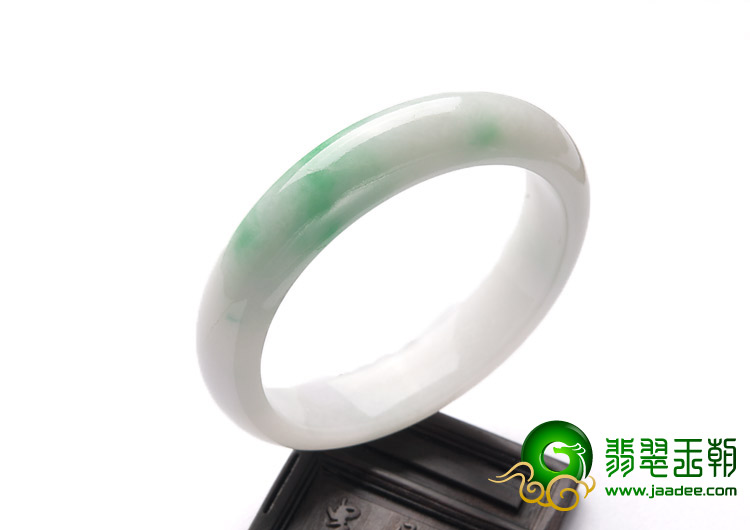 糯冰种飘翠缅甸翡翠A货手镯（53mm）