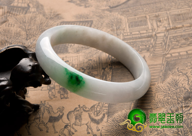 糯冰种飘翠缅甸翡翠A货手镯（55.8mm）