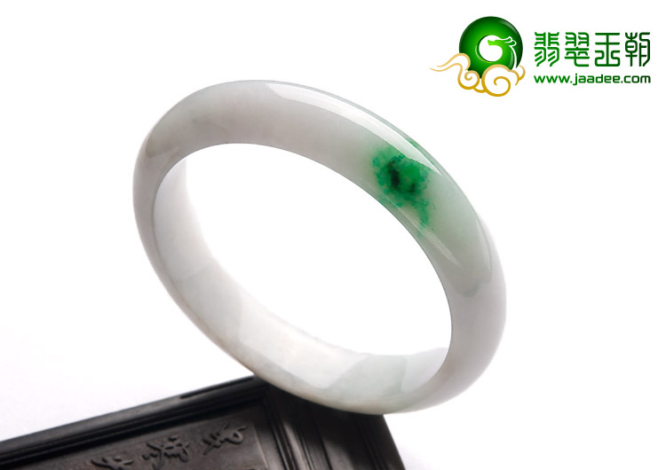 糯冰种飘翠缅甸翡翠A货手镯（55.8mm）