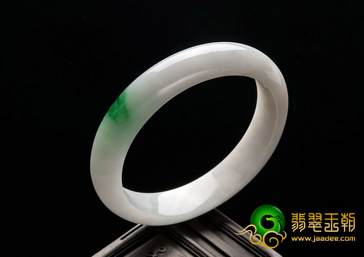 糯冰种飘翠缅甸翡翠A货手镯（55.8mm）