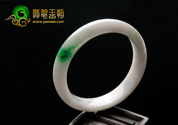 糯冰种飘翠缅甸翡翠A货手镯（55.8mm）