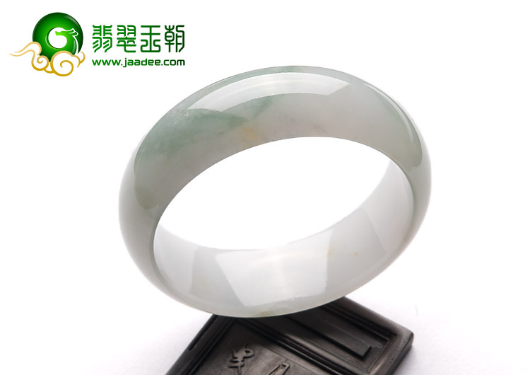 糯冰种飘花缅甸翡翠A货手镯（58mm）