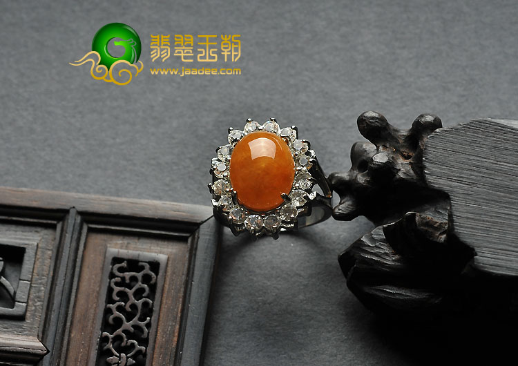 糯冰种红黄翡缅甸翡翠A货戒面