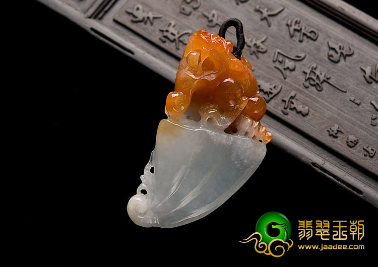 冰种红黄翡缅甸翡翠A货貔貅挂件