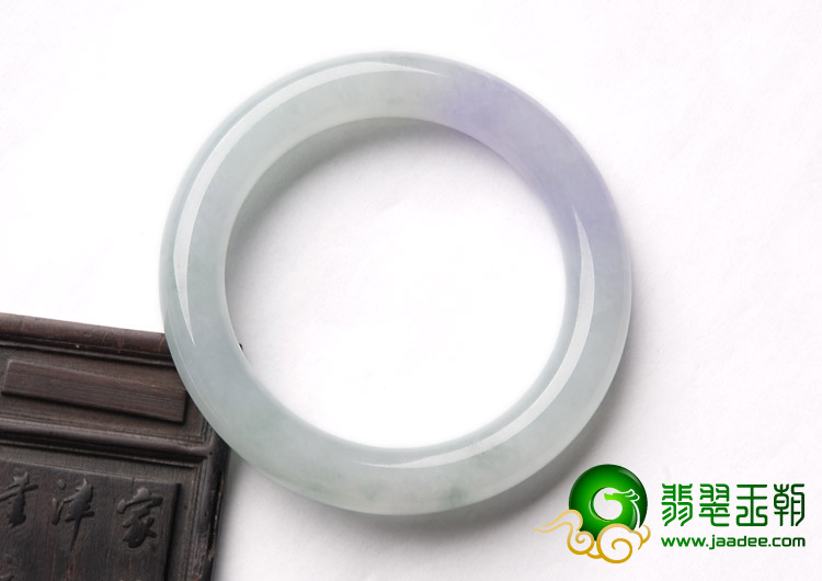 糯冰种春色缅甸翡翠A货圆条手镯（53.6mm）