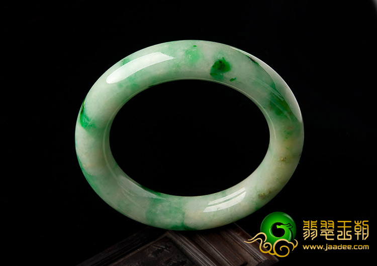 糯冰种飘翠缅甸翡翠A货圆条手镯（54.6mm）