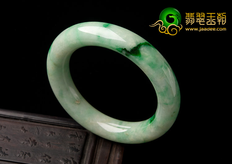 糯冰种飘翠缅甸翡翠A货圆条手镯（54.6mm）