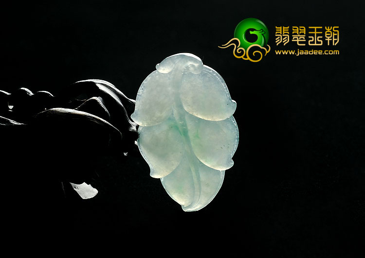 冰种飘翠缅甸翡翠A货叶子挂件