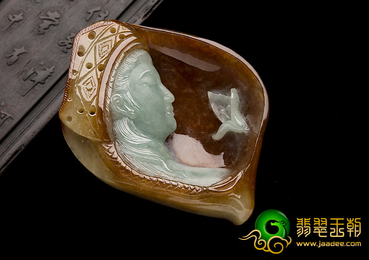 冰种褐红翡缅甸翡翠A货玉兰夫人挂件