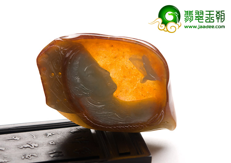 冰种褐红翡缅甸翡翠A货玉兰夫人挂件