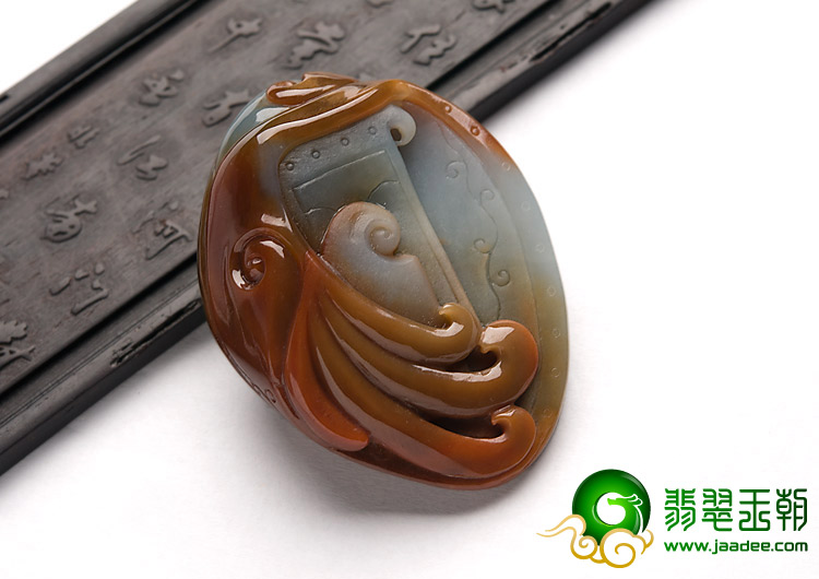 糯冰种褐红翡缅甸翡翠A货铸剑第一人挂件