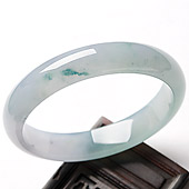 冰种略飘花缅甸翡翠A货手镯（54.7mm）