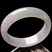 糯冰种淡晴水缅甸翡翠A货手镯（54mm）