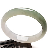 冰种淡晴水缅甸翡翠A货手镯（52.2mm）