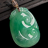 冰种翠色缅甸翡翠A货如意挂件